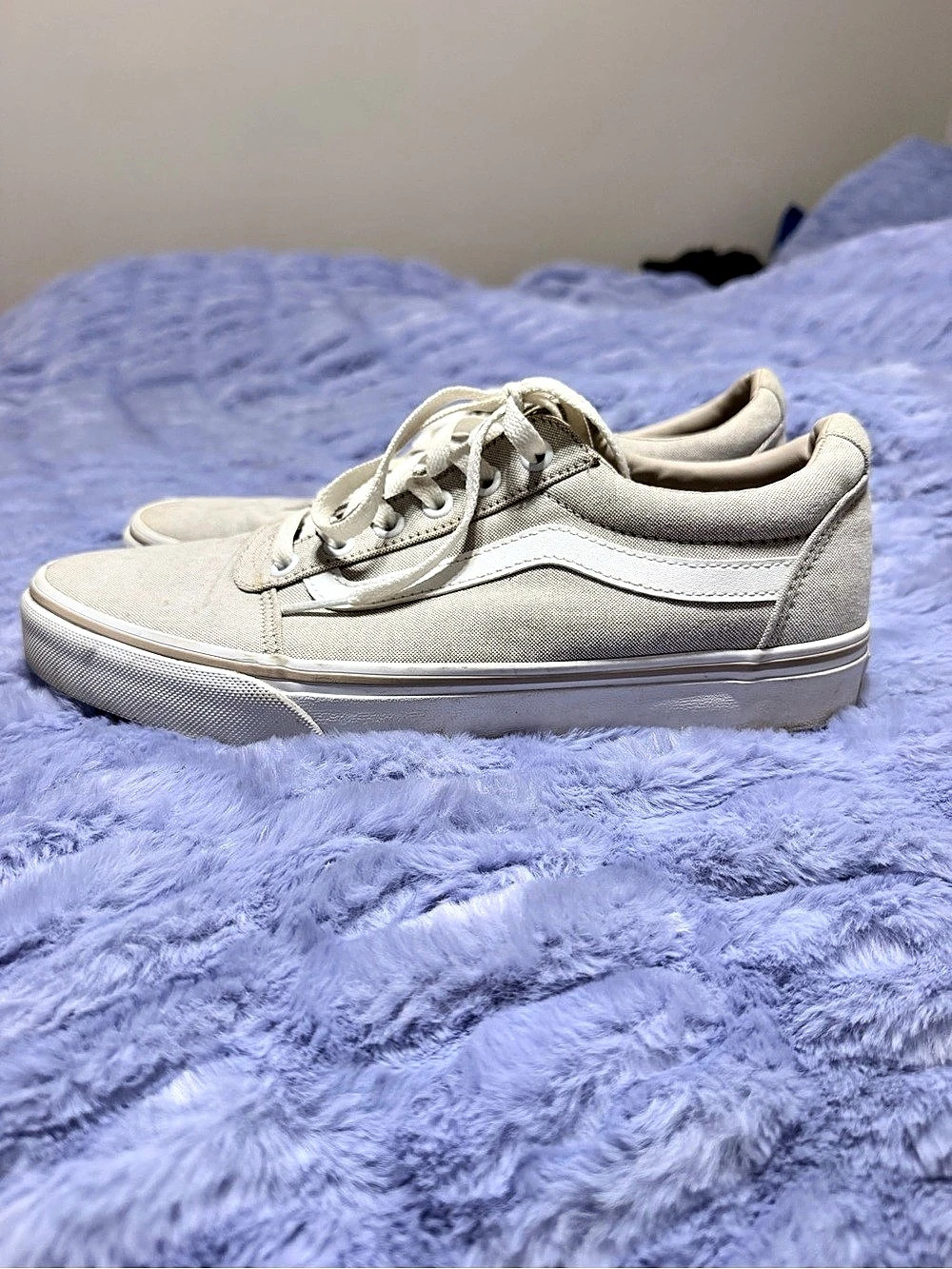 Vans Old Skool Oatmeal True White Sneakers in Beige & White US 9.5